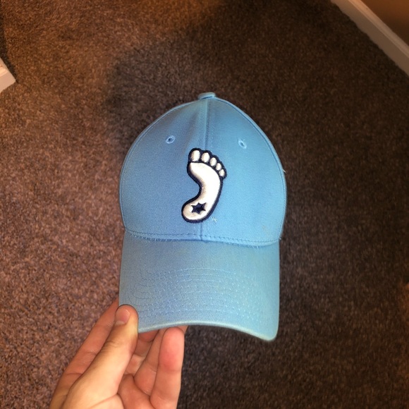 Zephyr | Accessories | Unc Fitted Hat 